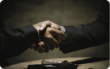 B2B ecommerce partnership handshake